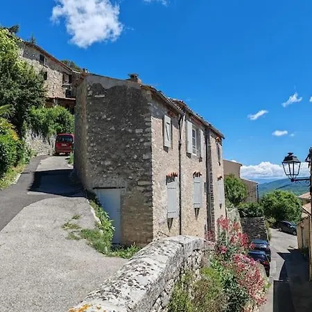 Gite L'abri Au Coeur Du Luberon Nyaraló