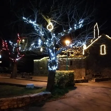 Gite L'abri Au Coeur Du Luberon